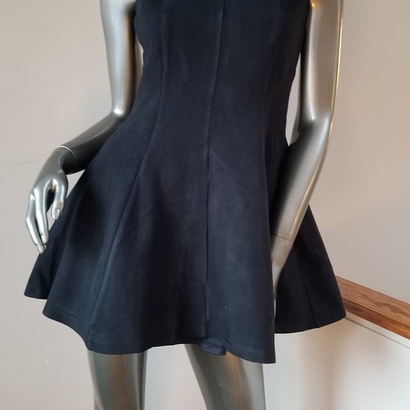 Black Wool Dress with Beaded Collar - Picture 5 of 5